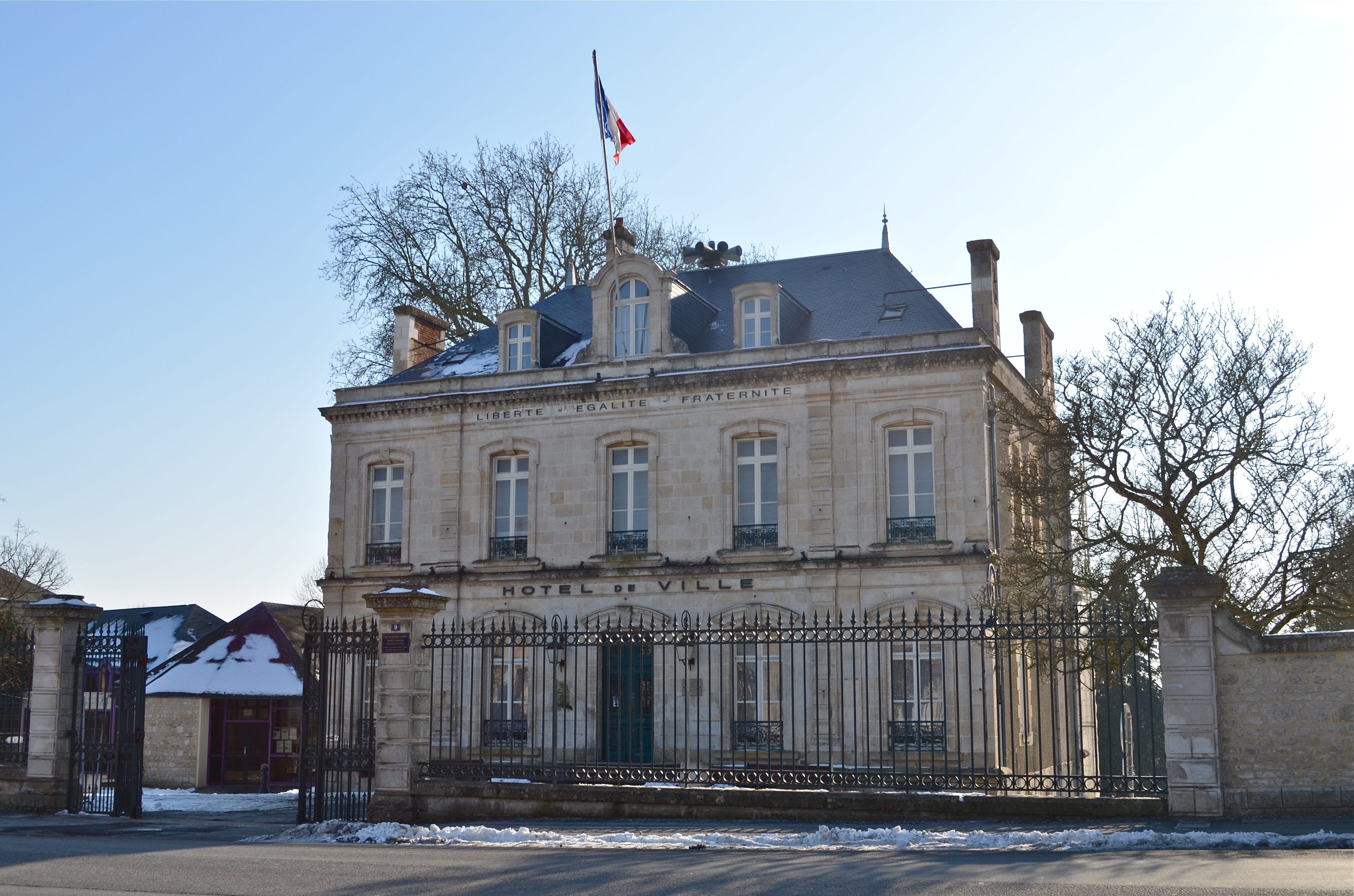 Fontenay-le-Comte — illustration