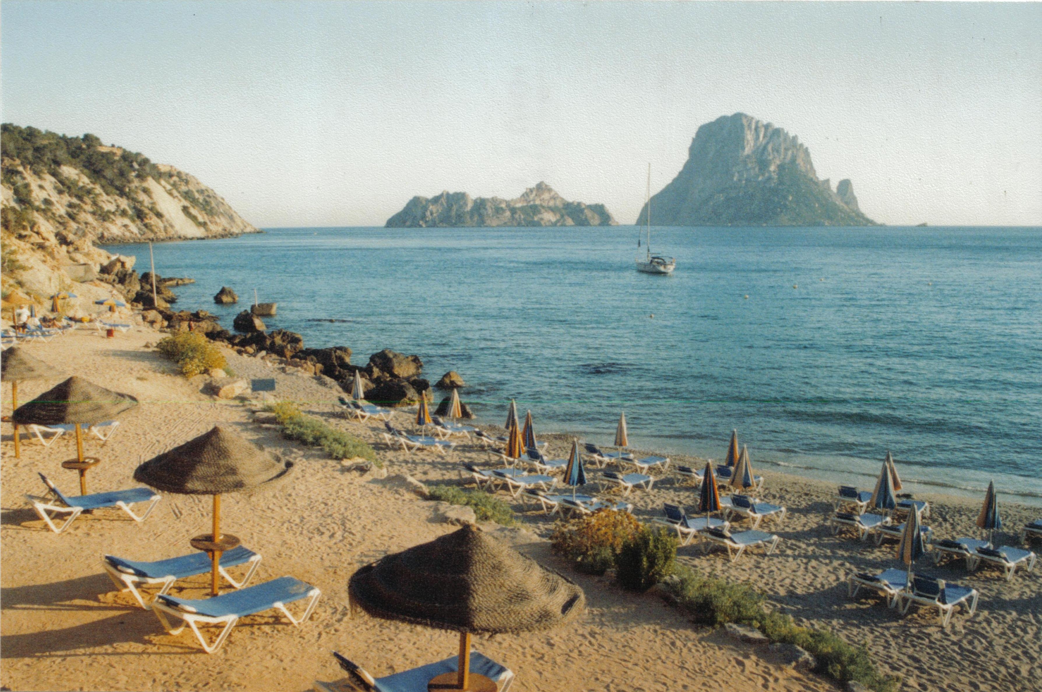 Ibiza — illustration