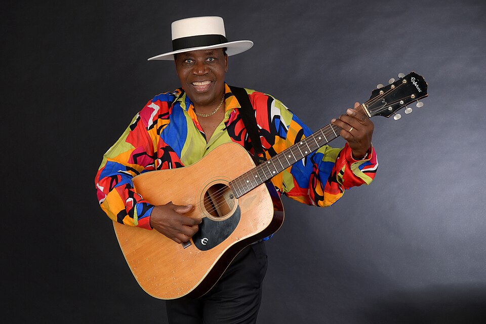 Afric Simone