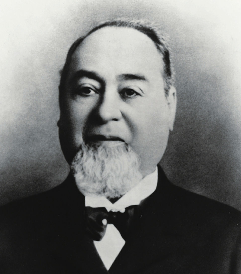 Levi  Strauss